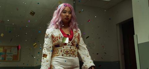 Review: Everything Everywhere All at Once (2022) Comedy: Everything Everywhere All at Once (2022)