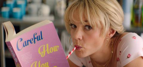 Review: Promising Young Woman (2020) Drama: Promising Young Woman (2020)