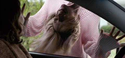 Review: Smile (2022) Horror: Smile (2022)