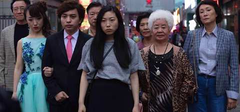 Bring your Kleenix to this heartwarming feel good flick Bring your Kleenix to this heartwarming feel good flick